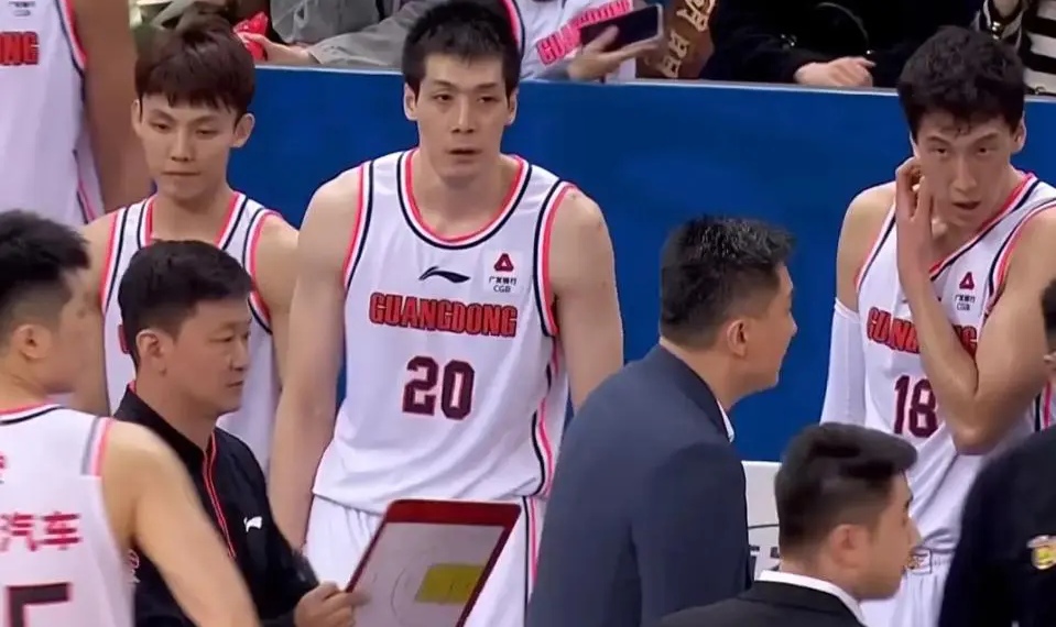 包含河北华夏幸福不敌强敌，球队反思输球原因的词条