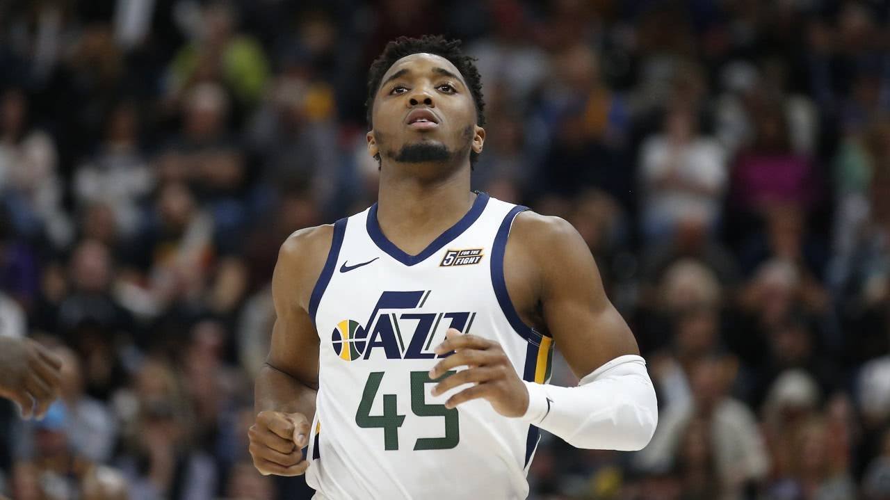 开云平台-爵士重新找回状态，全队表现出众的简单介绍