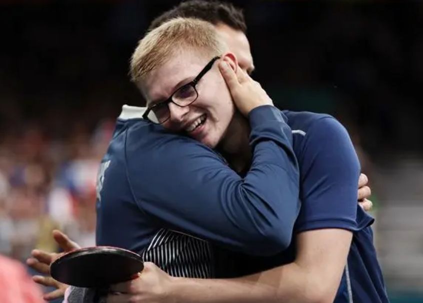 包含英格兰运动员表现火热,成功击败强劲对手的词条 包含英格兰运动员表现火热,成功击败强劲对手的词条