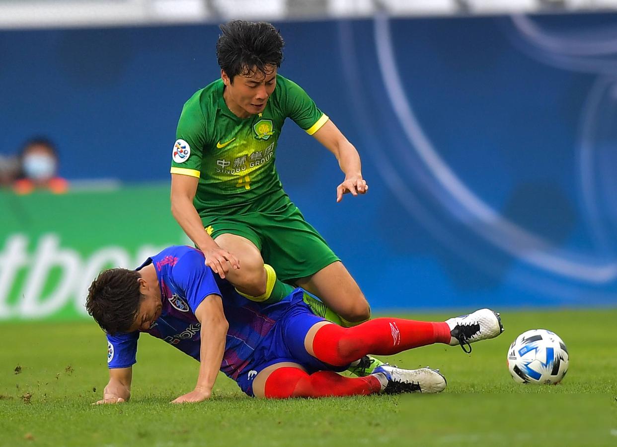 亚冠联赛淘汰赛实时报道，焦点对决精彩纷呈的简单介绍