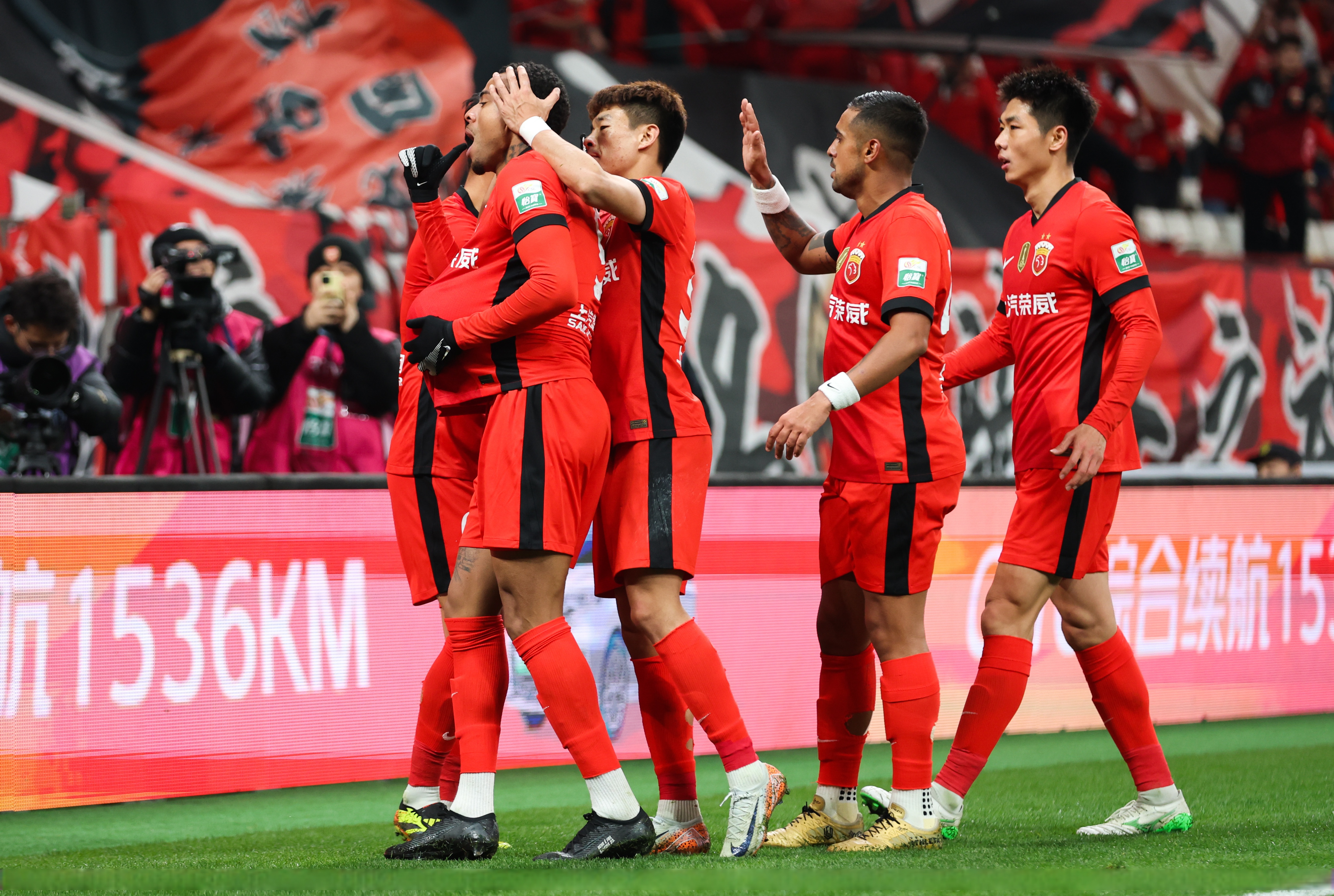 开云平台-水晶宫主场失利，战罢已连败三场的简单介绍