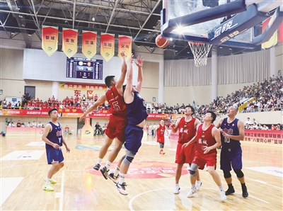 包含精英聚首，篮球联赛争夺战酣畅淋漓的词条