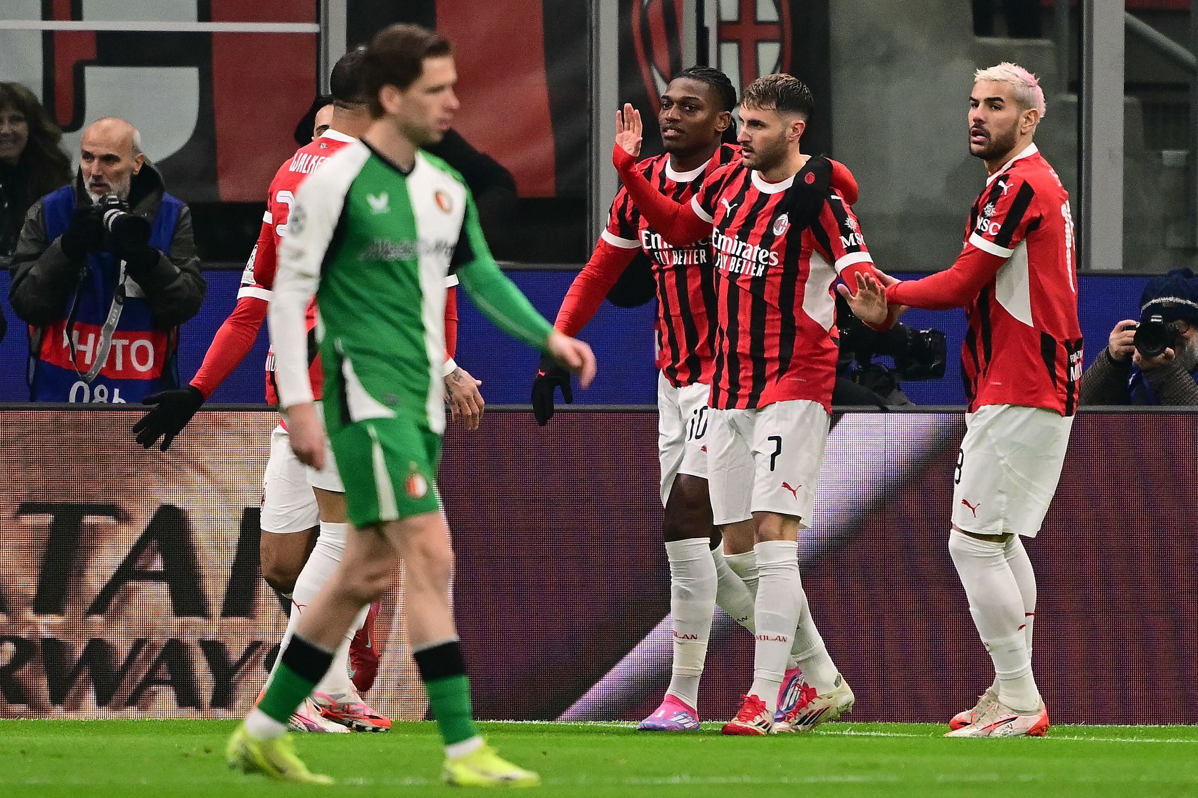 关于切尔西主场惨败,欧冠资格岌岌可危的信息 关于切尔西主场惨败,欧冠资格岌岌可危的信息