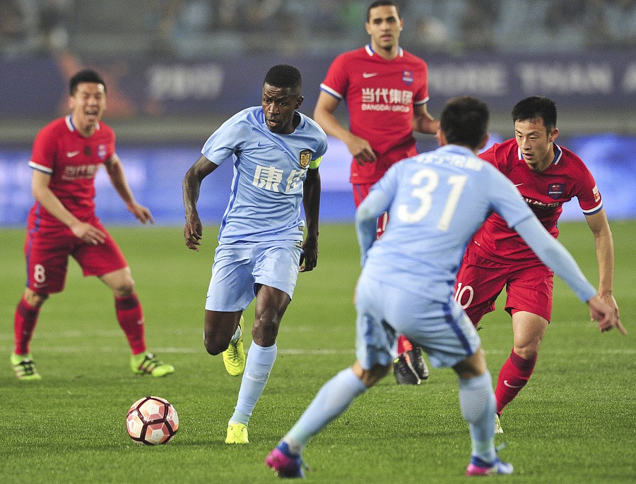 开云APP-苏宁遭遇连败，战绩下滑不可控