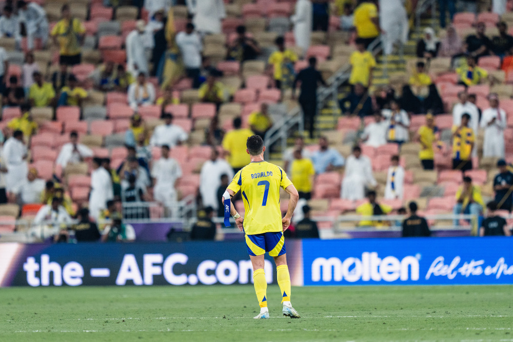 开云体育入口-拜仁险胜阿根廷，C罗补时绝平欧冠