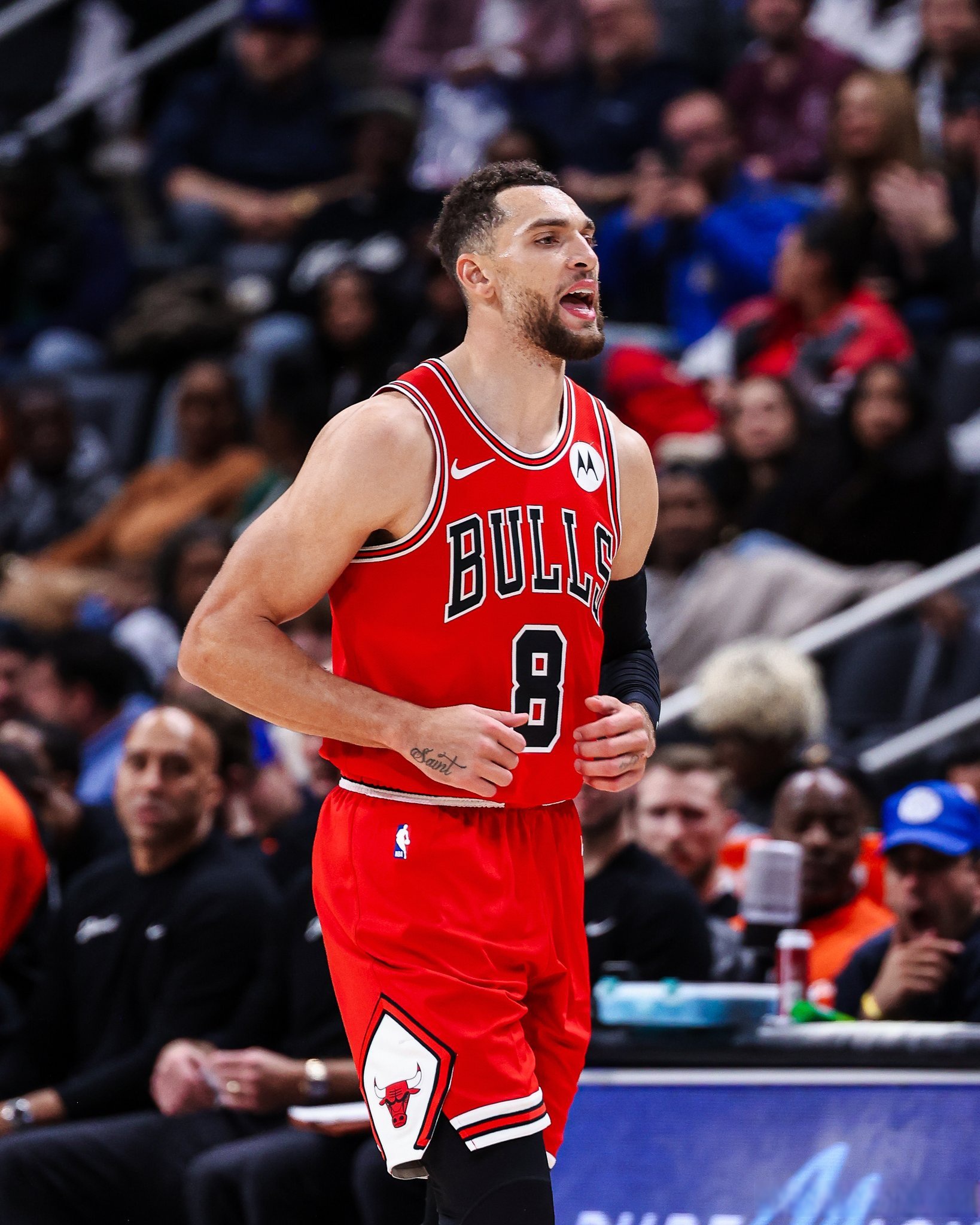 包含活塞力克公牛,取得重要胜利的词条 包含活塞力克公牛,取得重要胜利的词条