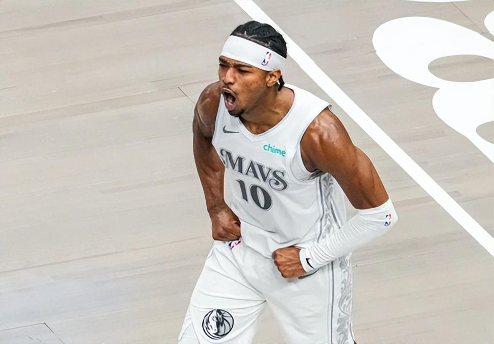 开云体育-公牛轻取爵士,浓眉哥统治全场