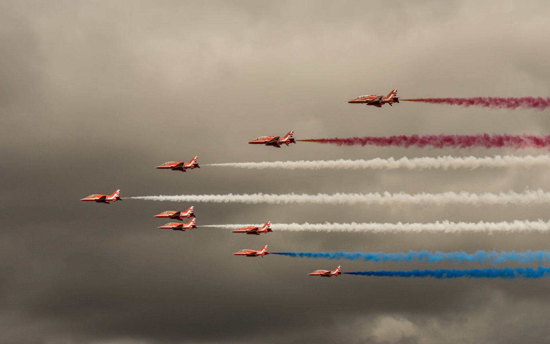 曼城收割英格兰，王朝阴影下，罗德里戈的破晓重生