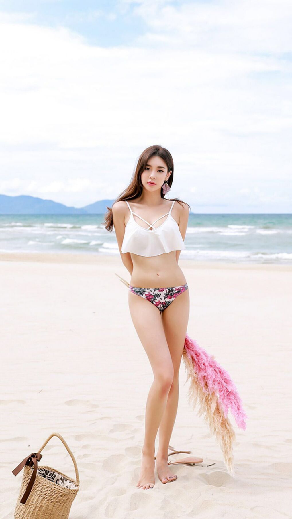 开云体育下载-天神下凡！詹姆斯轰赛季新高40+双剑合璧，骑士主场全面压制开拓者