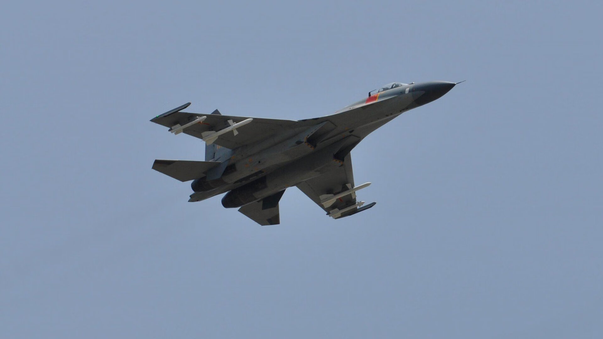 开云下载-小贾伦统治攻防助公牛轻取广东队，比赛悬念早早终结