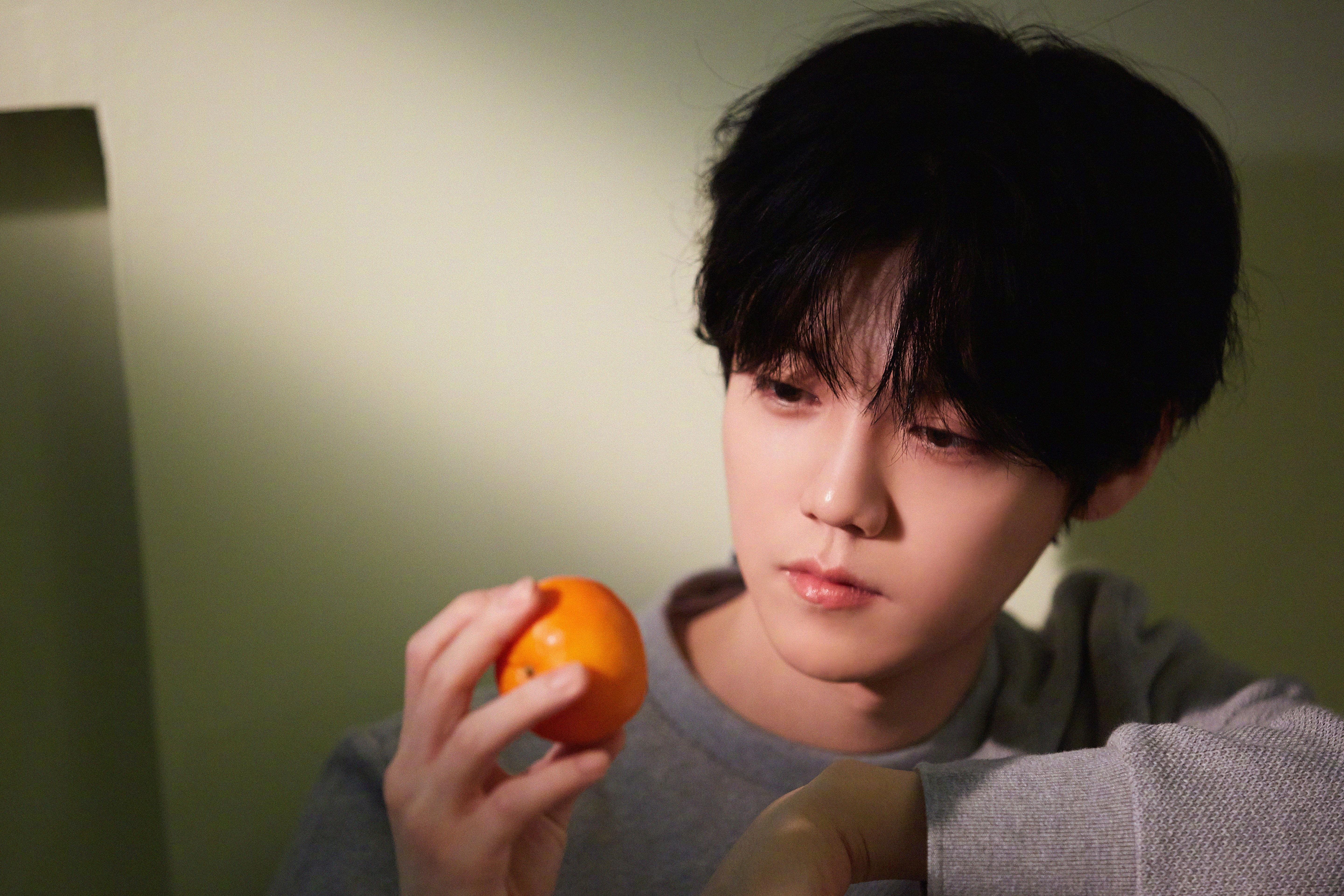 速度与团队的颂歌，F1新赛季揭幕战焦点战与爵士险胜骑士的体育之夜