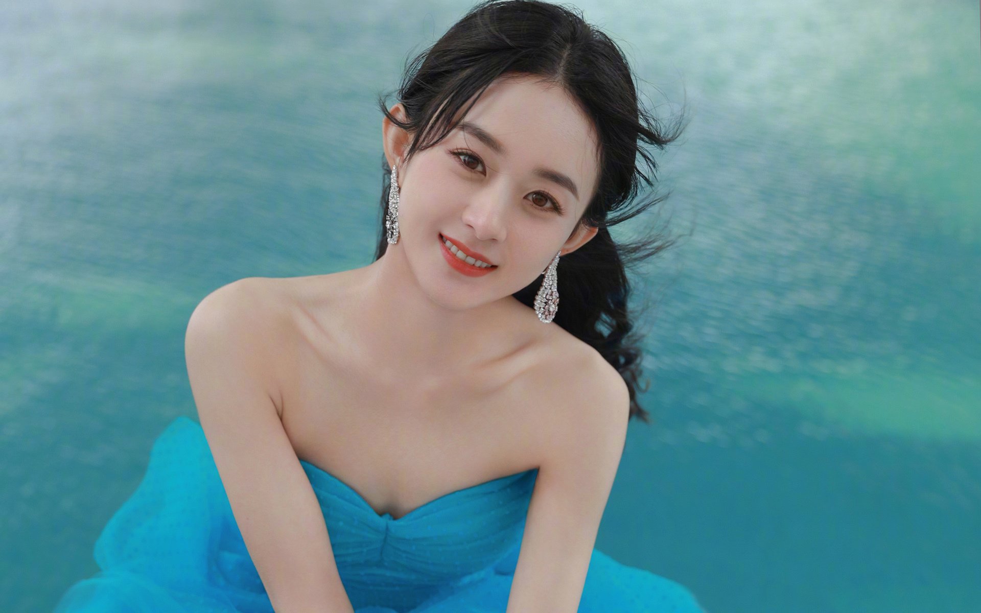 塞维利亚鏖战希腊人竞技,卡塞米罗中场统治力演绎教科书式表演