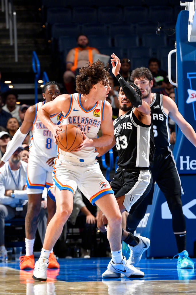 F1年度争冠焦点战,马刺狂胜公牛 F1年度争冠焦点战,马刺狂胜公牛